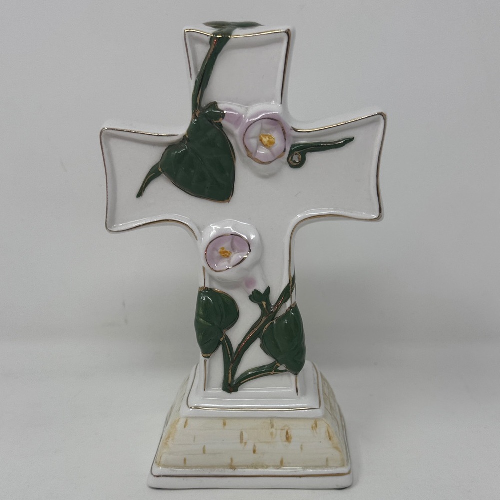 CERAMIC PORCELAIN CALLA LILY CROSS RELIGIOUS STAND UP FIGURINE SPRING EASTER